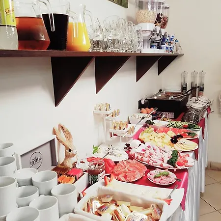 Adonis Privatunterkunft