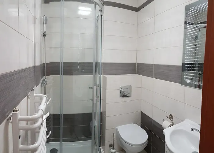 Privatunterkunft Adonis *